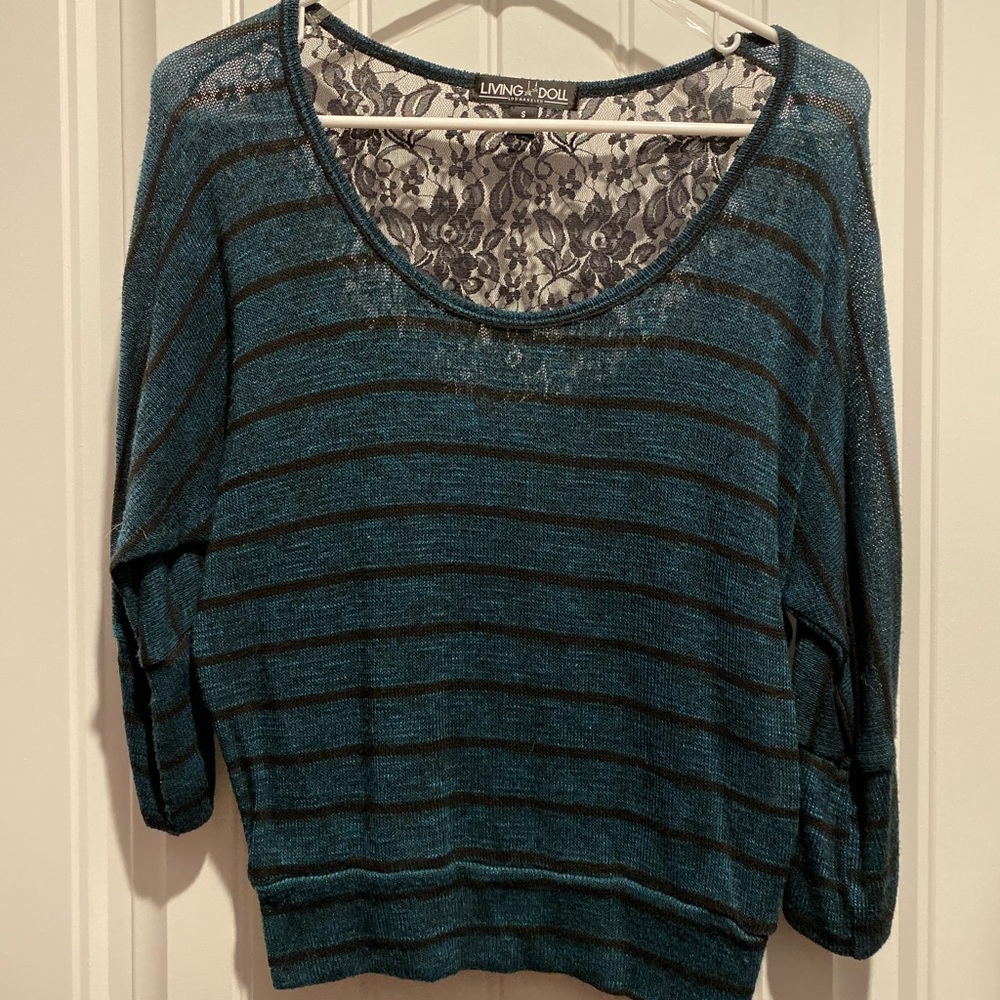 Women’s sweater